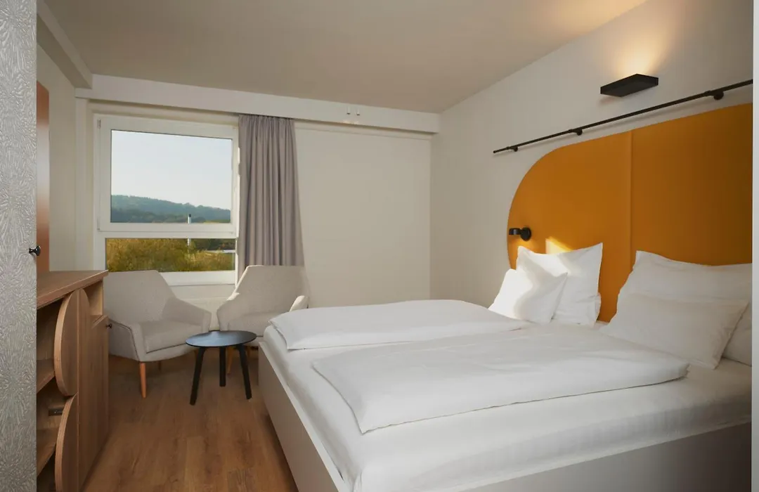 H2O Hotel-1